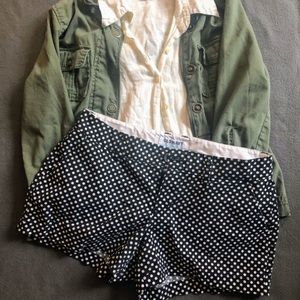 Polka dot Old Navy women’s shorts 3” inseam
